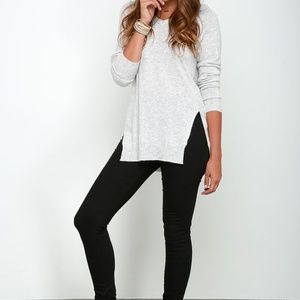 Lulu's Heather Grey V Neck Sweater